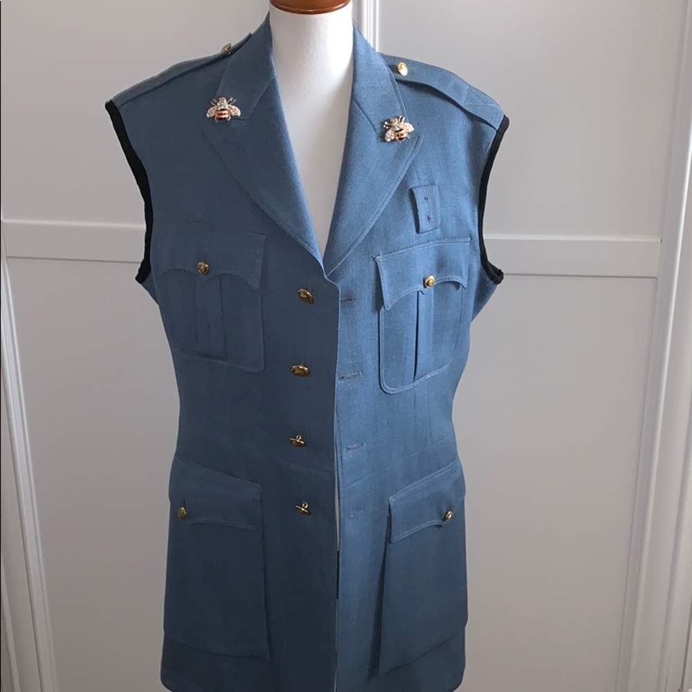 Authentic military jacket turned vest large